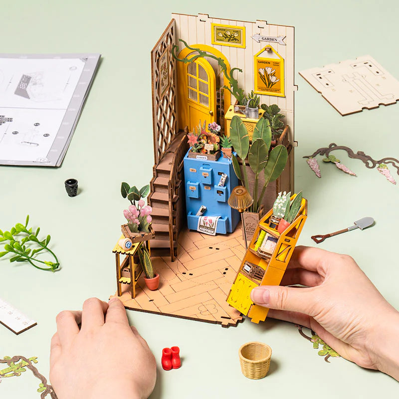 Maquette Rolife Holiday Garden House TGB06