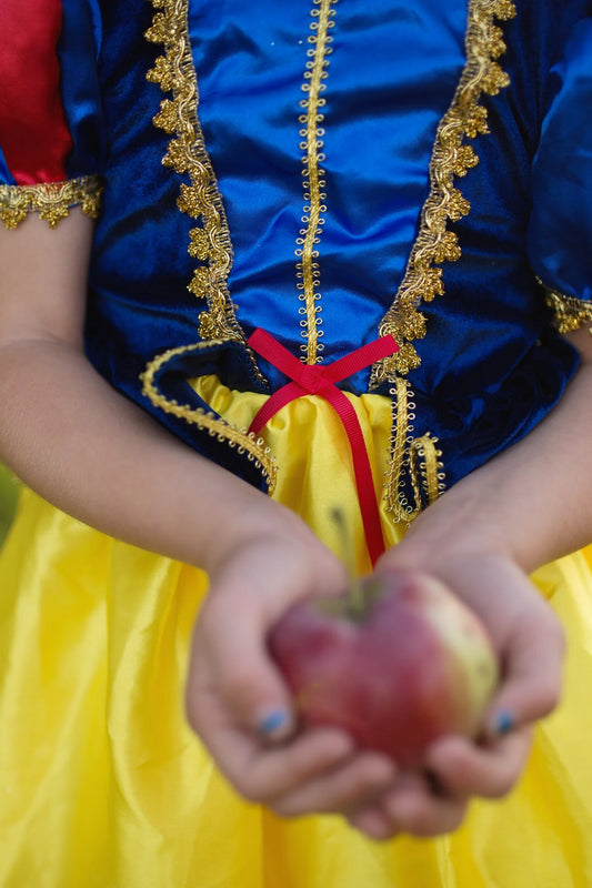 Robe de princesse jaune et bleue