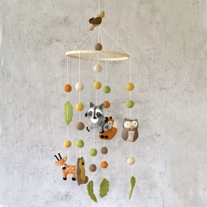 Mobile en feutrine - Animaux de la forêt