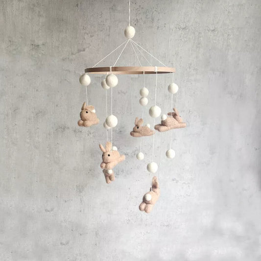 Mobile en feutrine - Lapins