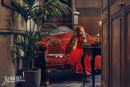Robe Scarlet Rouge
