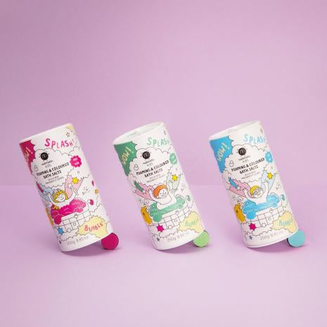 Sels de bain colorés et moussants