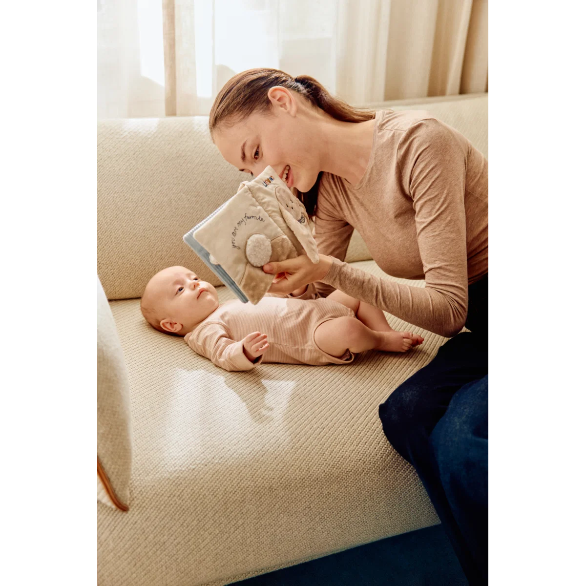 LIVRE EN TISSU DOUX FEY